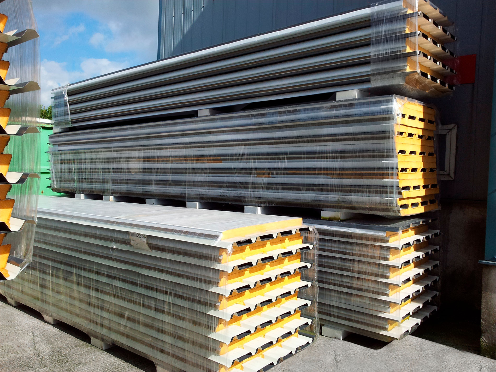 Sandwichplatten Wand & Dachplatten